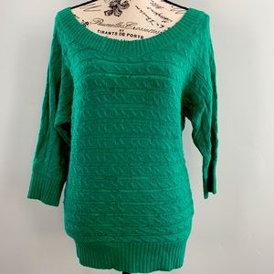 American Eagle Outfitters Bright green scoop neck 3/4 sleeve sweater